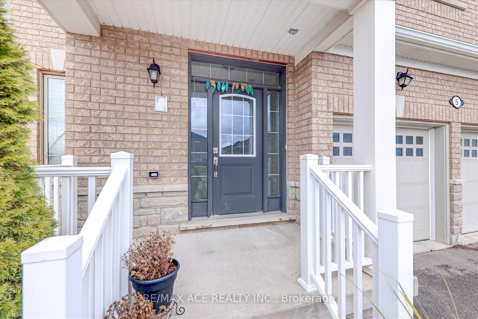Photo 4 of 5 Turner Drive, New Tecumseth, Tottenham — HOMEH