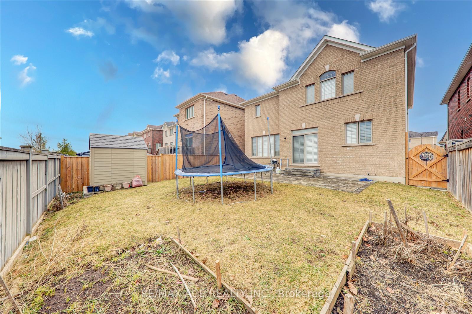 Photo 38 of 5 Turner Drive, New Tecumseth, Tottenham — HOMEH