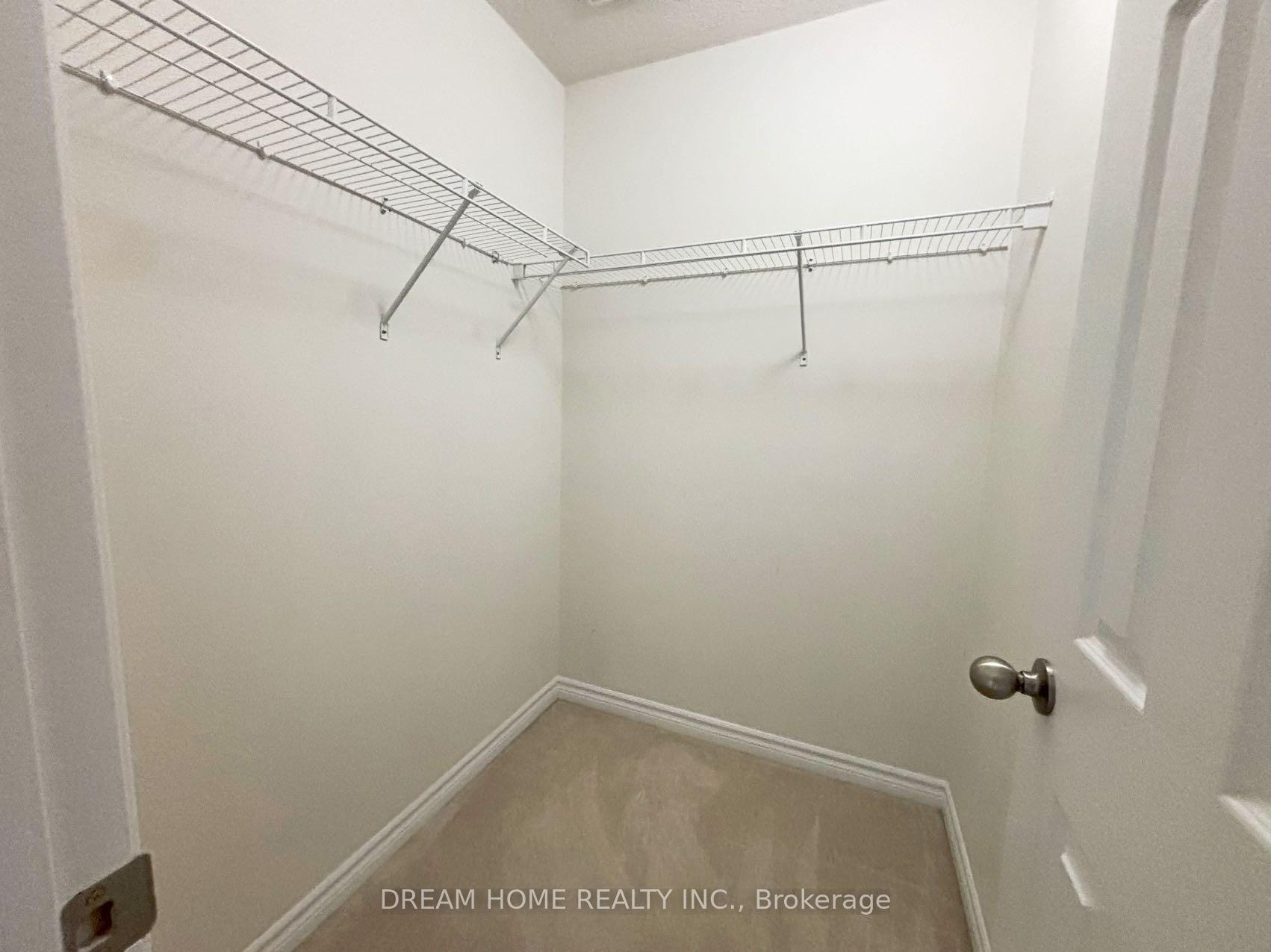 Photo 8 of 22 Memon Place, Markham, Wismer — HOMEH