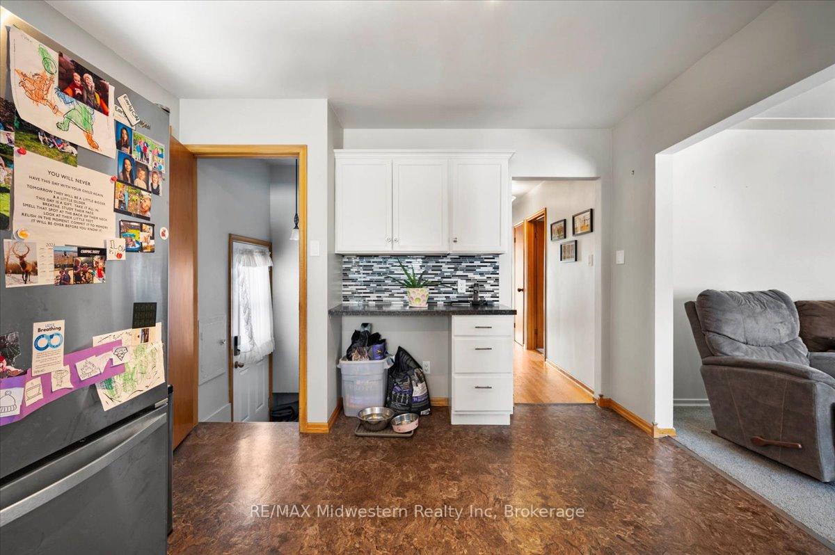 Photo 4 of 394 Clayton Street E, North Perth, Listowel — HOMEH