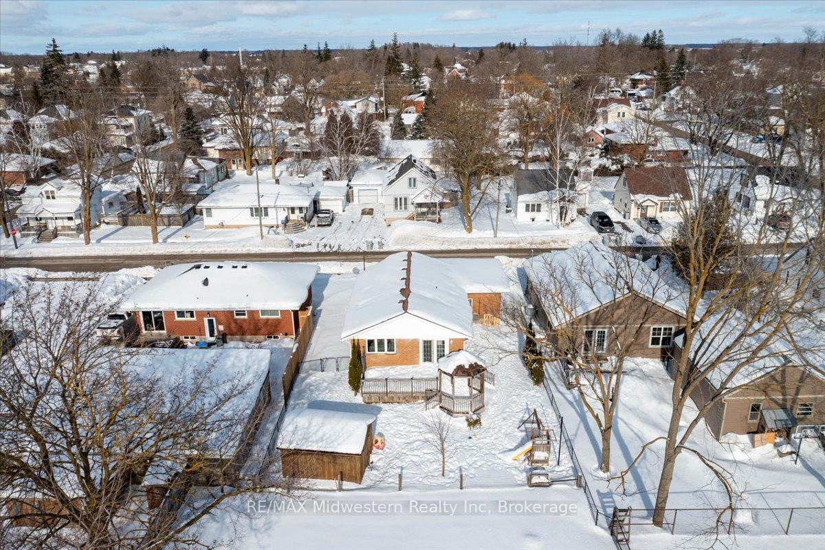 Photo 18 of 394 Clayton Street E, North Perth, Listowel — HOMEH