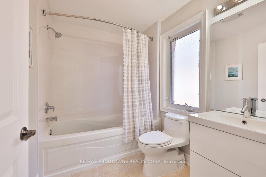 Photo 38 of Unit 8, 120 Bronte Road, Oakville, Bronte — HOMEH
