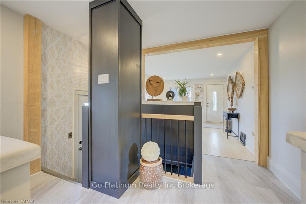 Photo 23 of 120 Main Street W, Norwich, Norwich Town — HOMEH