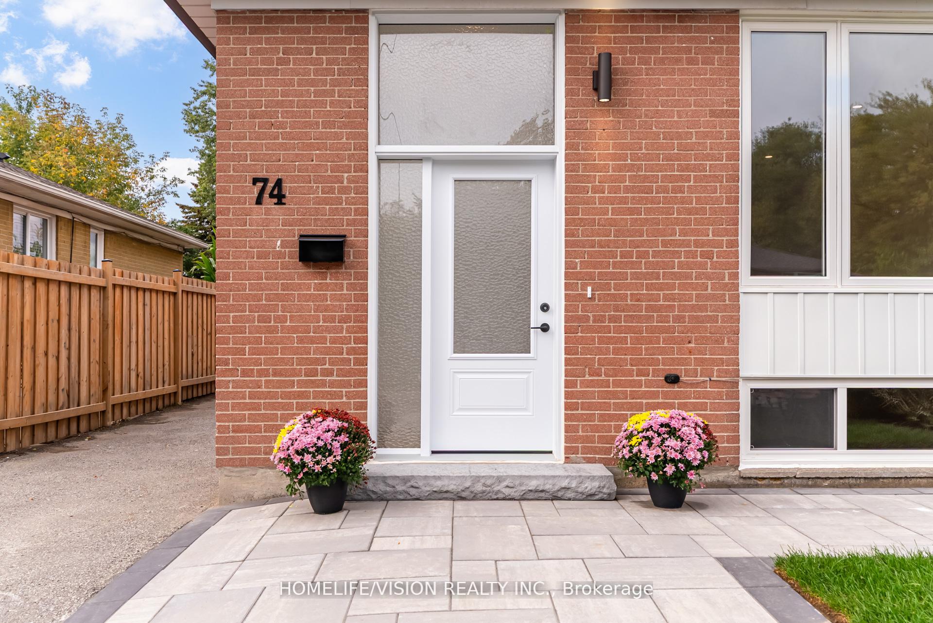 Photo 5 of 74 Cabot Street, Oshawa, Vanier — HOMEH