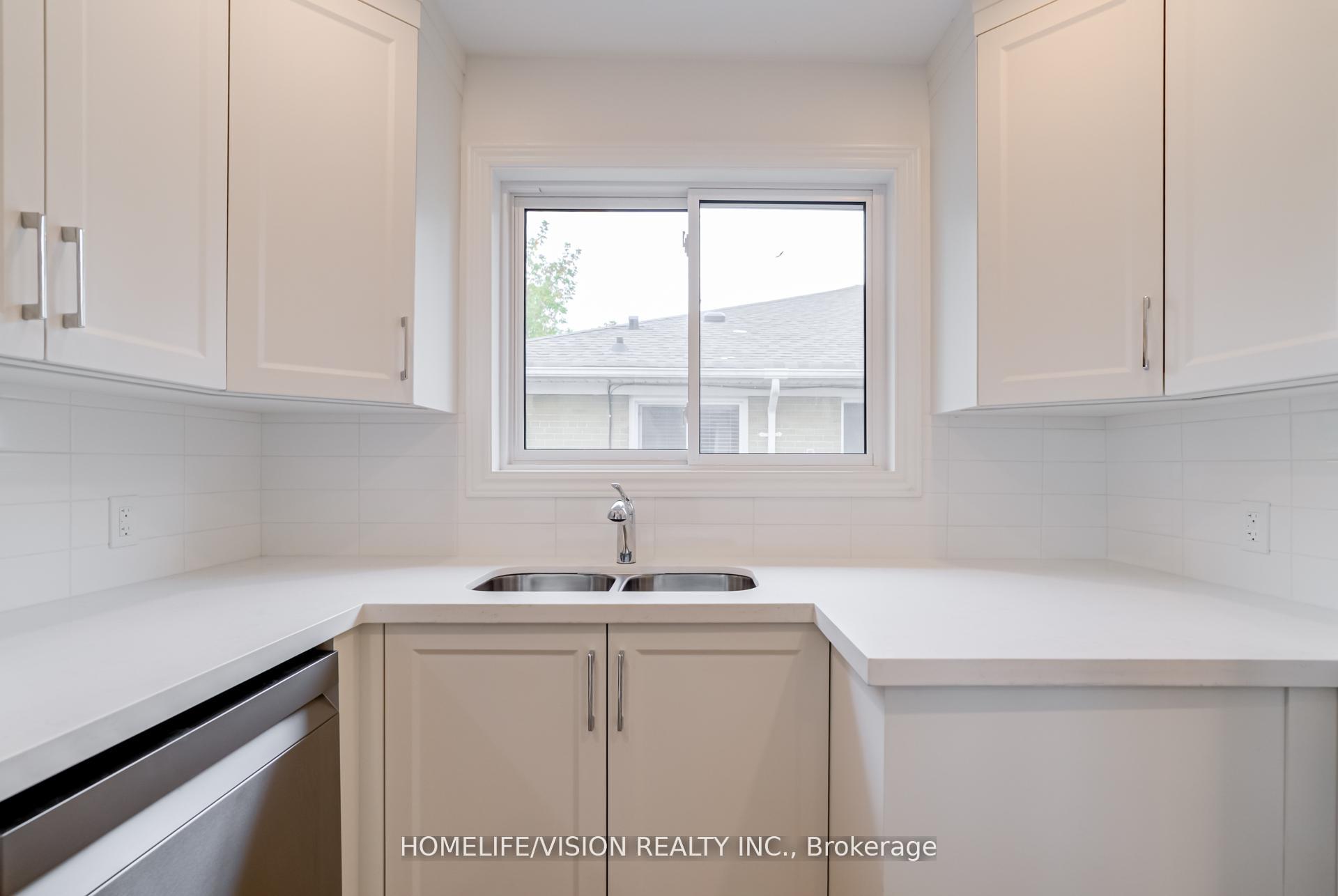 Photo 16 of 74 Cabot Street, Oshawa, Vanier — HOMEH