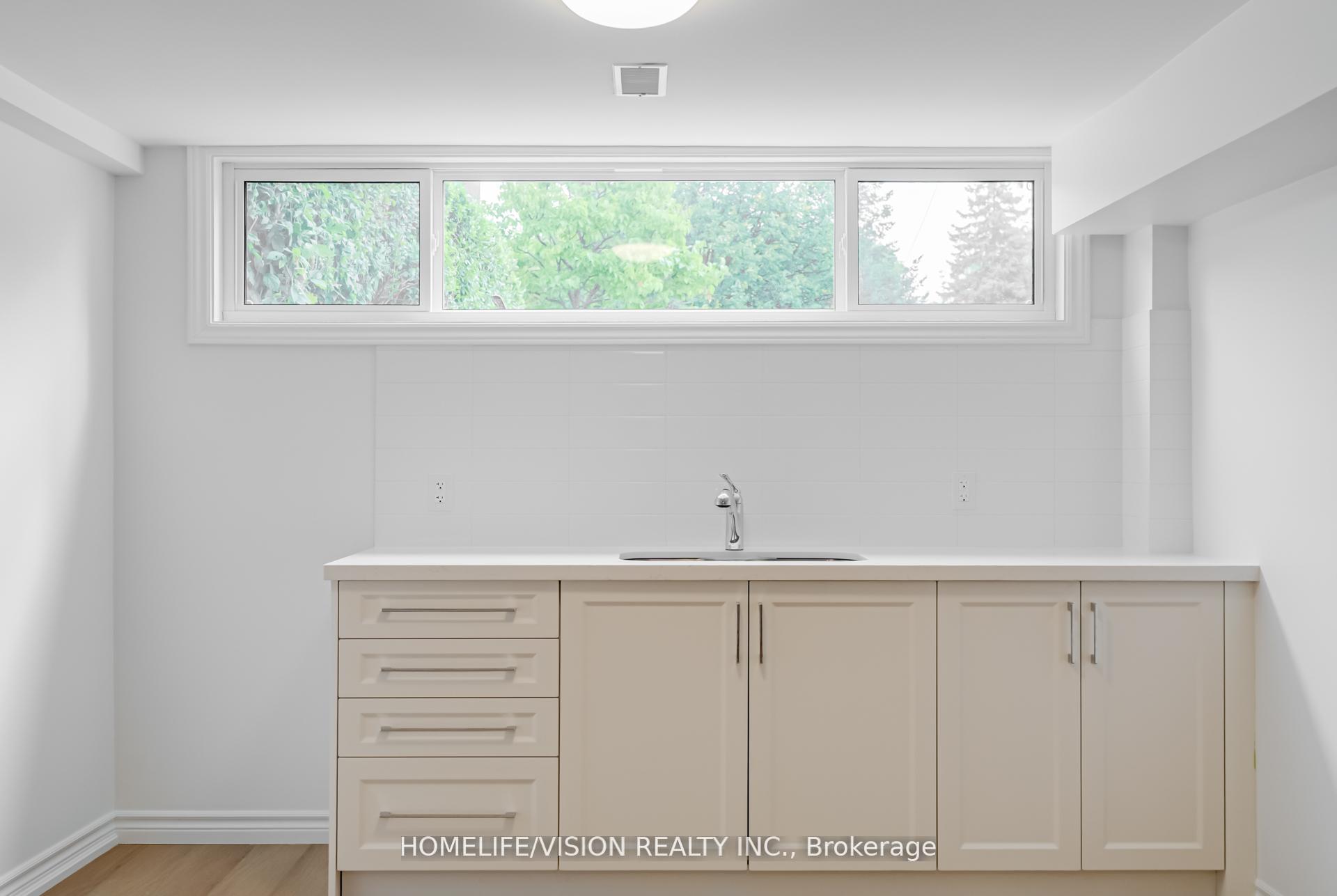 Photo 29 of 74 Cabot Street, Oshawa, Vanier — HOMEH