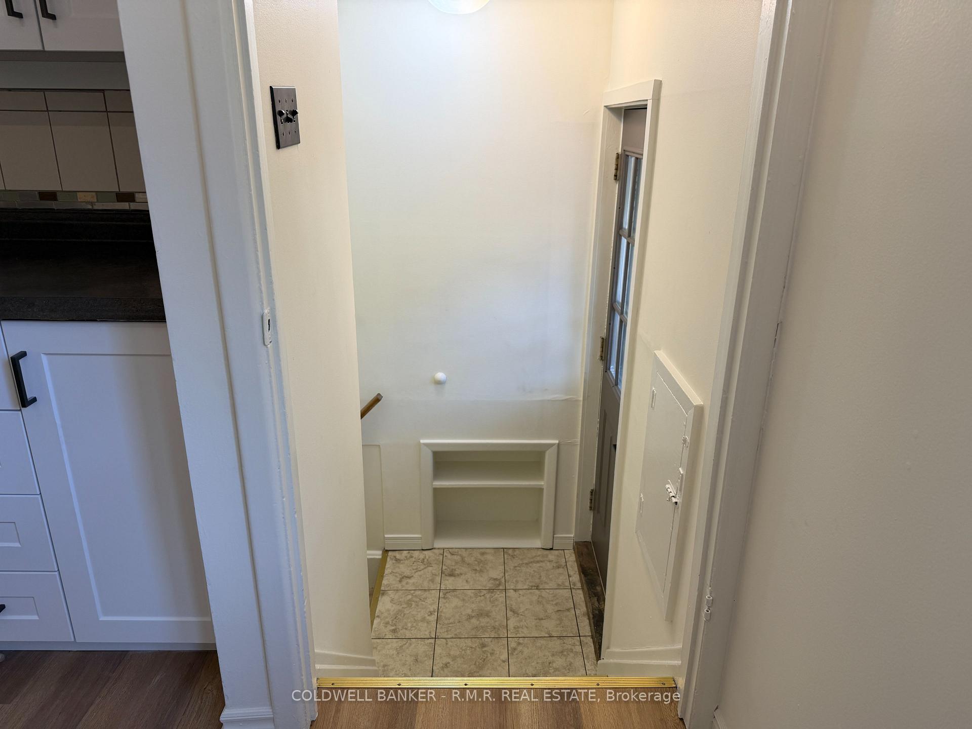 Photo 18 of 275 Silverbirch Drive, Newmarket, Bristol-London — HOMEH