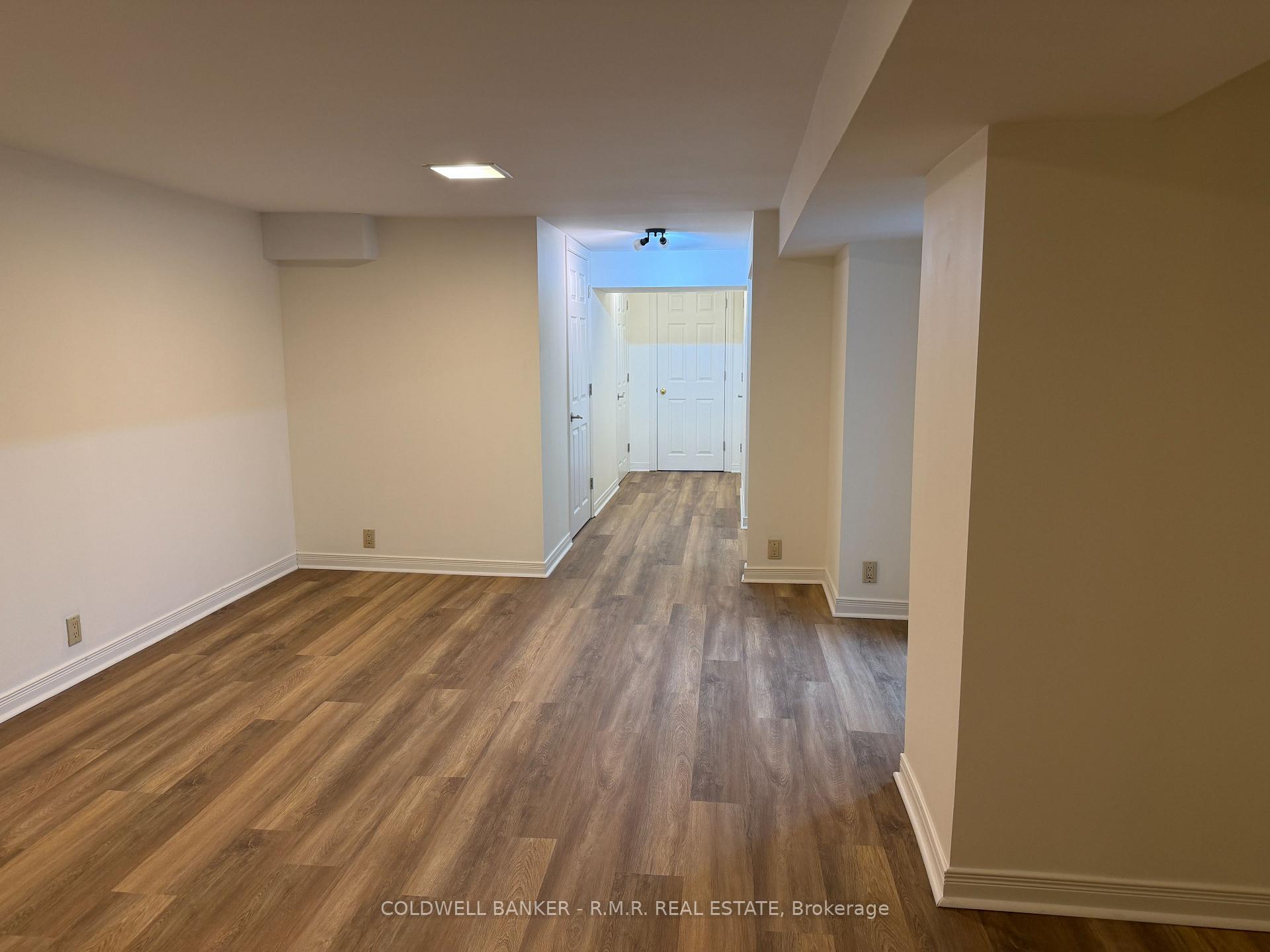 Photo 23 of 275 Silverbirch Drive, Newmarket, Bristol-London — HOMEH