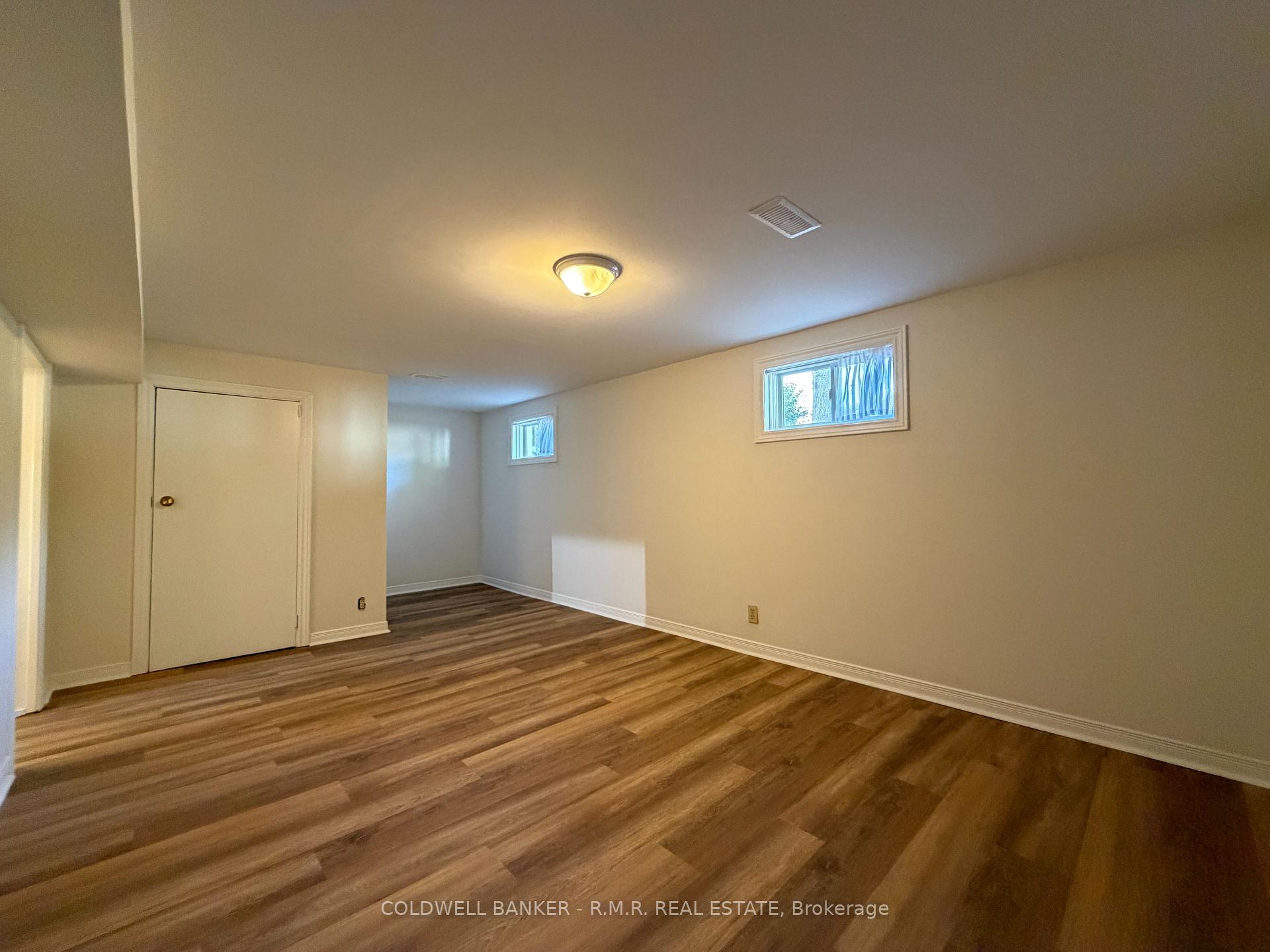 Photo 25 of 275 Silverbirch Drive, Newmarket, Bristol-London — HOMEH