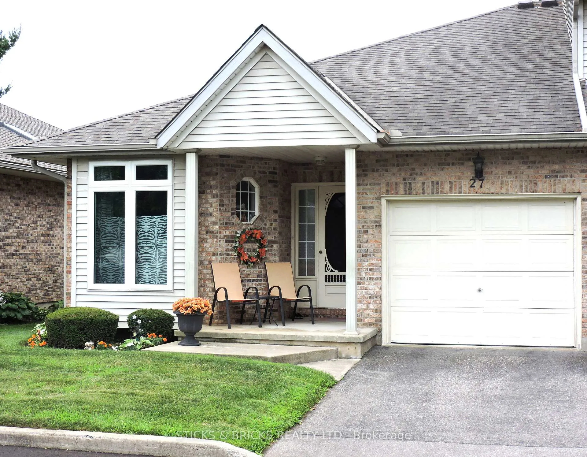 Photo 1 of Unit 27, 5070 Drummond Road, Niagara Falls, Cherrywood — HOMEH