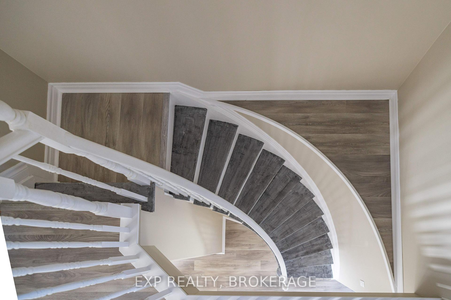 Photo 21 of 1892 Berrywood Crescent, Kingston, City Northwest — HOMEH