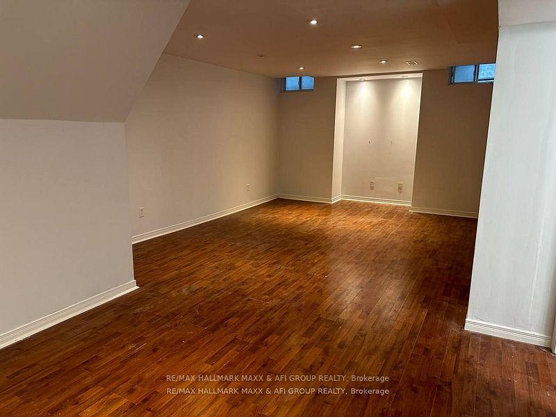 Photo 5 of Unit BSMT, 462 Hewitt Circle, Newmarket, Summerhill Estates — HOMEH