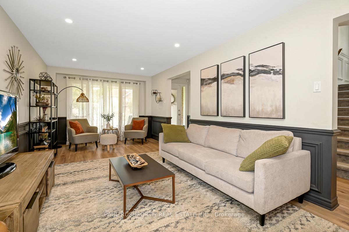 Photo 5 of 6118 Silverbirch Street, Ottawa, Chapel Hill South - Orleans Village — HOMEH