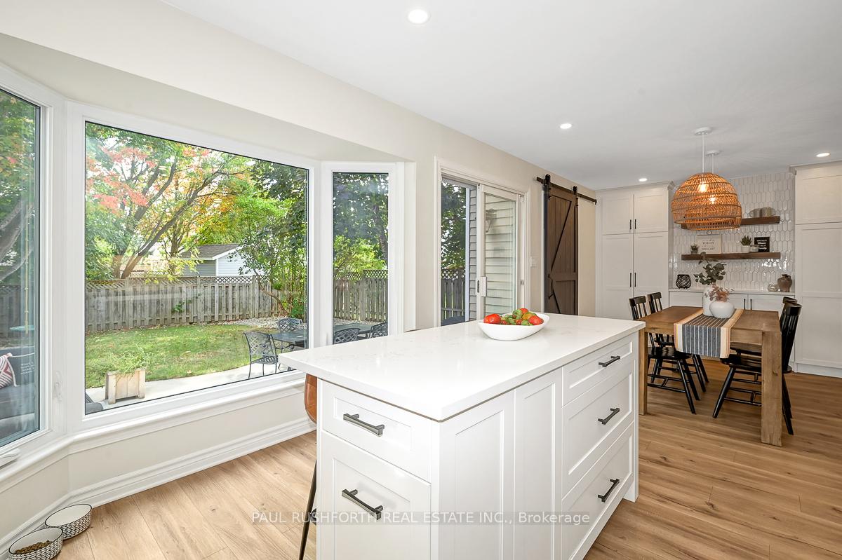 Photo 14 of 6118 Silverbirch Street, Ottawa, Chapel Hill South - Orleans Village — HOMEH