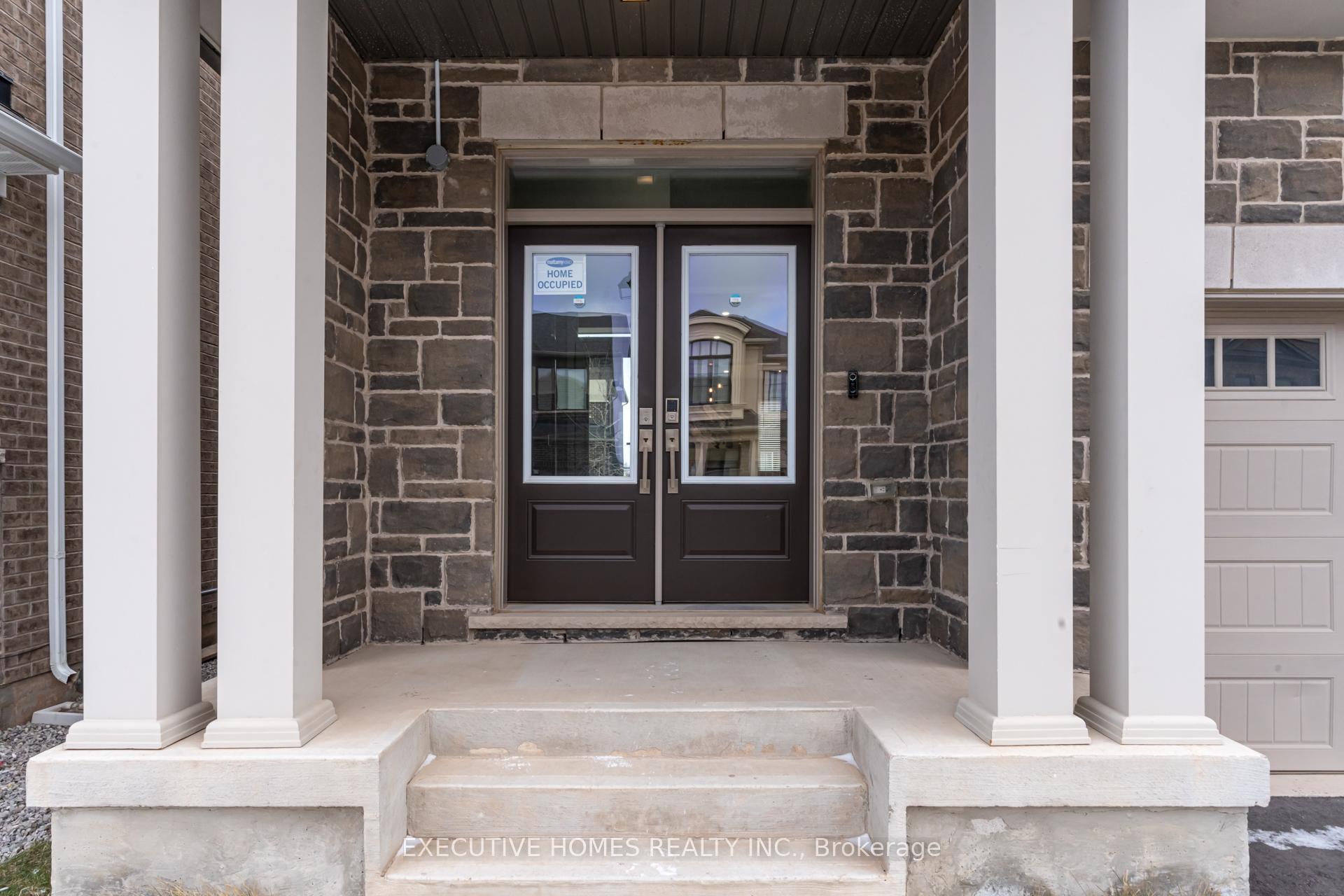 Photo 4 of 1586 Severn Drive, Milton, Bowes — HOMEH