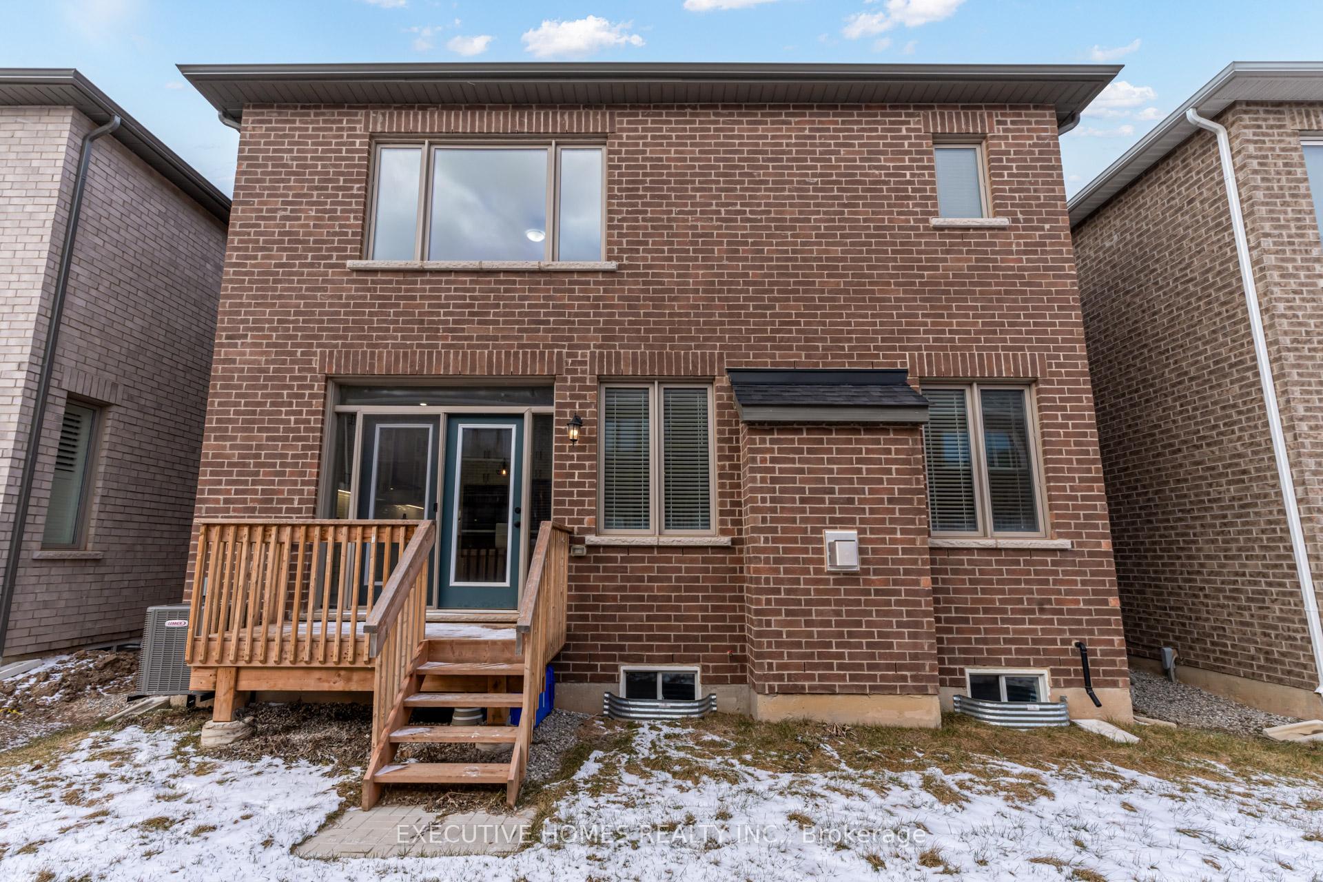 Photo 40 of 1586 Severn Drive, Milton, Bowes — HOMEH