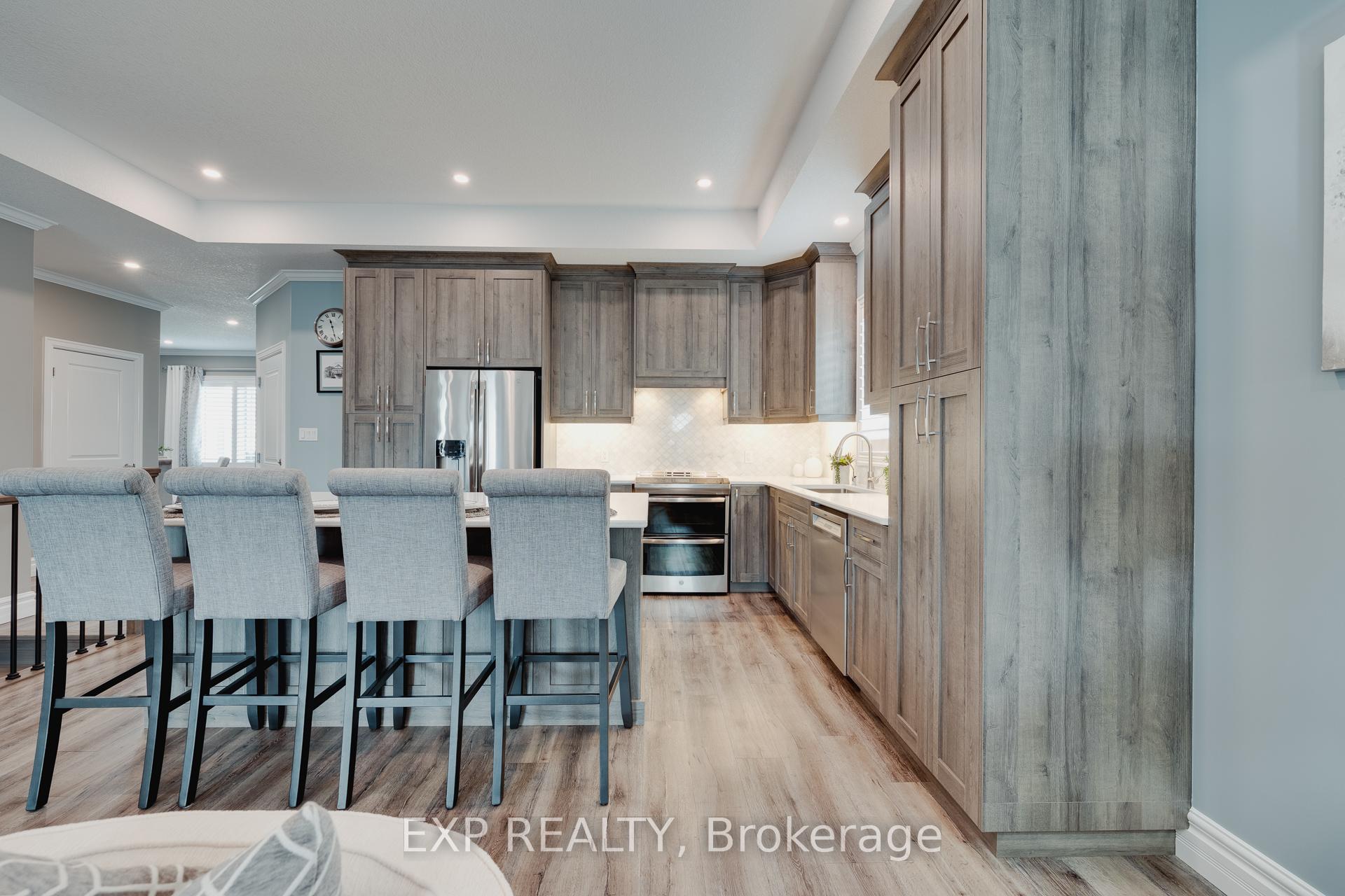 Photo 8 of 32 Forbes Crescent, North Perth, Listowel — HOMEH