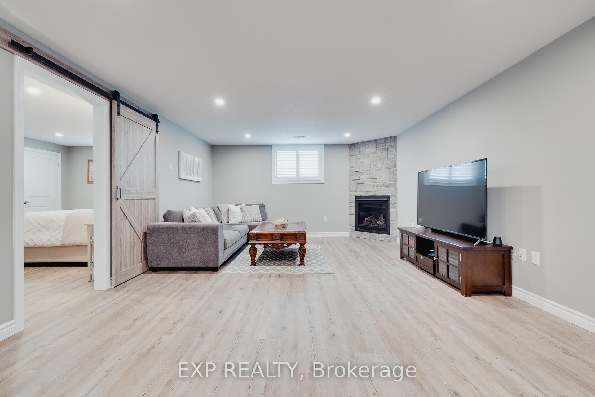 Photo 22 of 32 Forbes Crescent, North Perth, Listowel — HOMEH