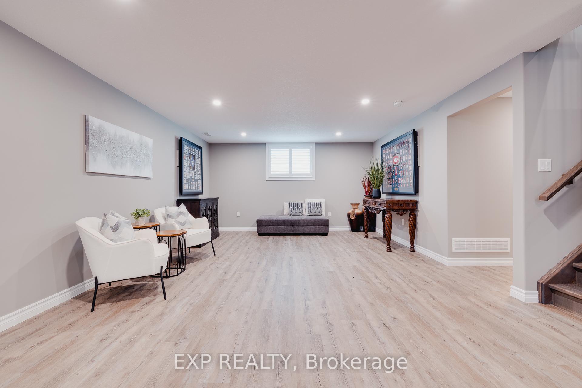Photo 24 of 32 Forbes Crescent, North Perth, Listowel — HOMEH