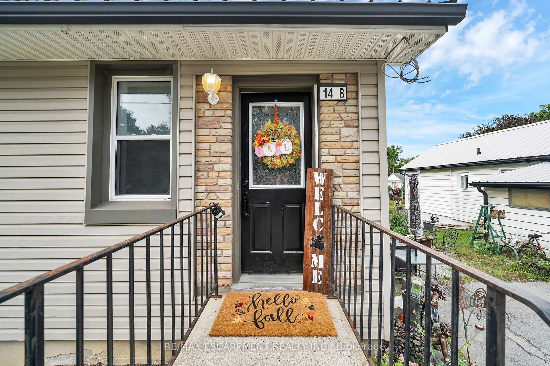 Photo 4 of 14 Potts Road, Norfolk, Simcoe — HOMEH