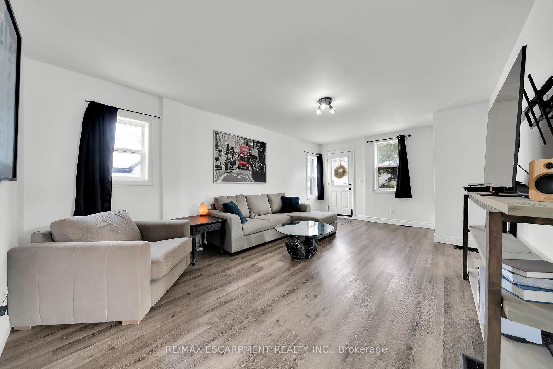 Photo 5 of 14 Potts Road, Norfolk, Simcoe — HOMEH