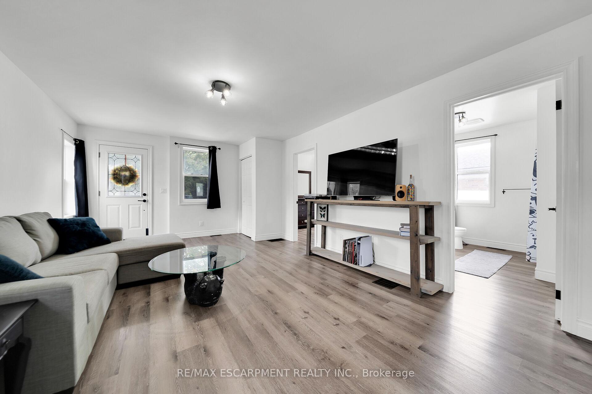 Photo 11 of 14 Potts Road, Norfolk, Simcoe — HOMEH