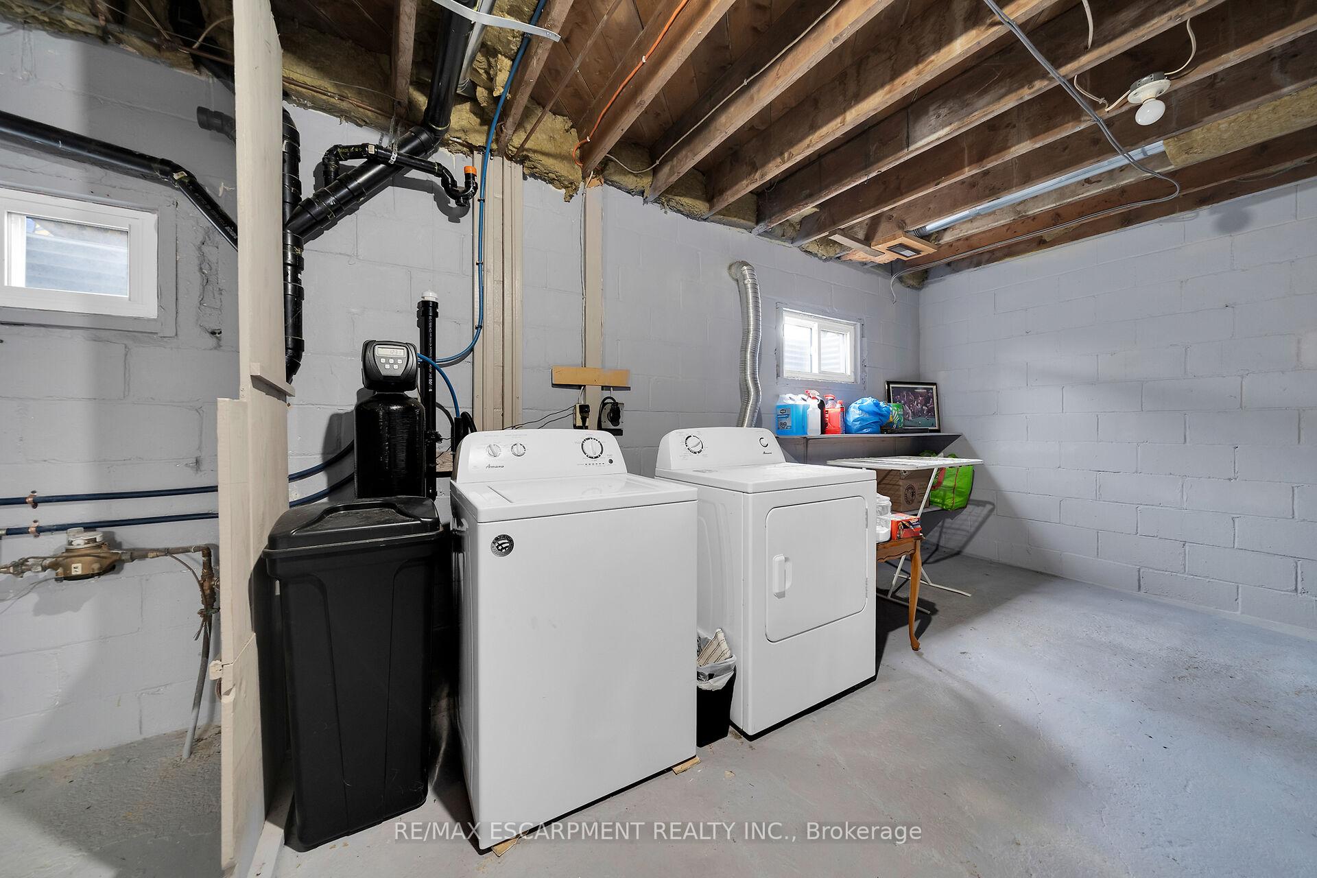 Photo 21 of 14 Potts Road, Norfolk, Simcoe — HOMEH