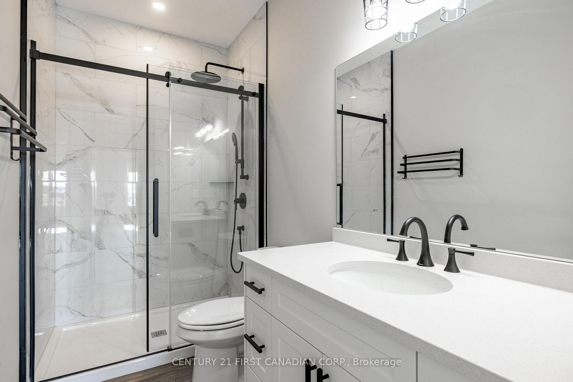 Photo 7 of Unit 4, 32 Postma Crescent, North Middlesex, Alisa Craig — HOMEH