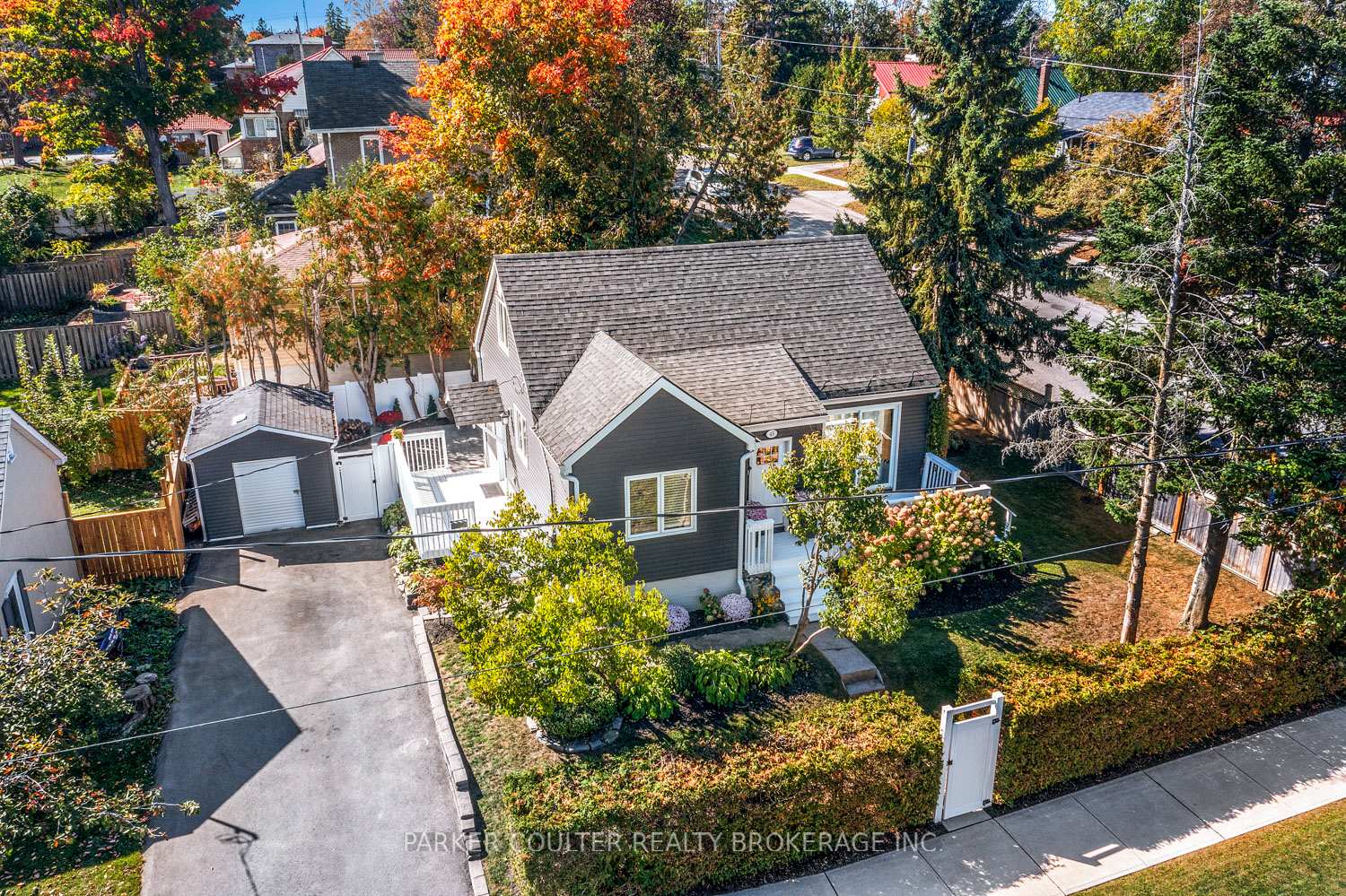 Photo 2 of 45 Bleeker Street, Orillia — HOMEH