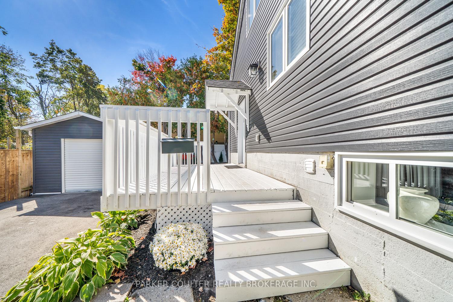 Photo 4 of 45 Bleeker Street, Orillia — HOMEH