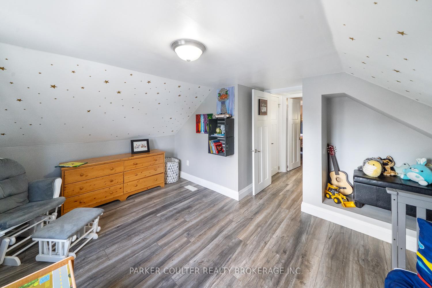 Photo 24 of 45 Bleeker Street, Orillia — HOMEH