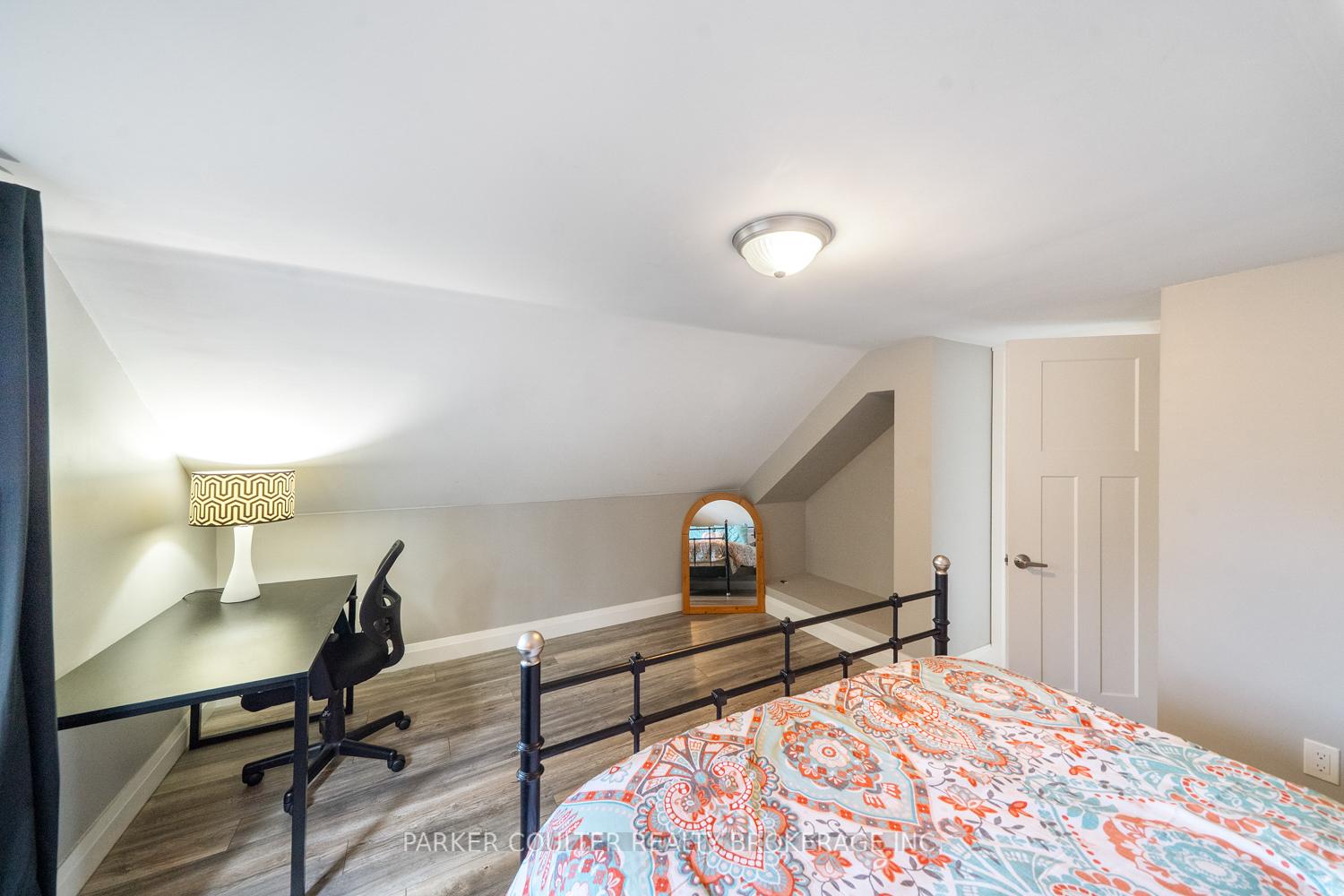 Photo 27 of 45 Bleeker Street, Orillia — HOMEH
