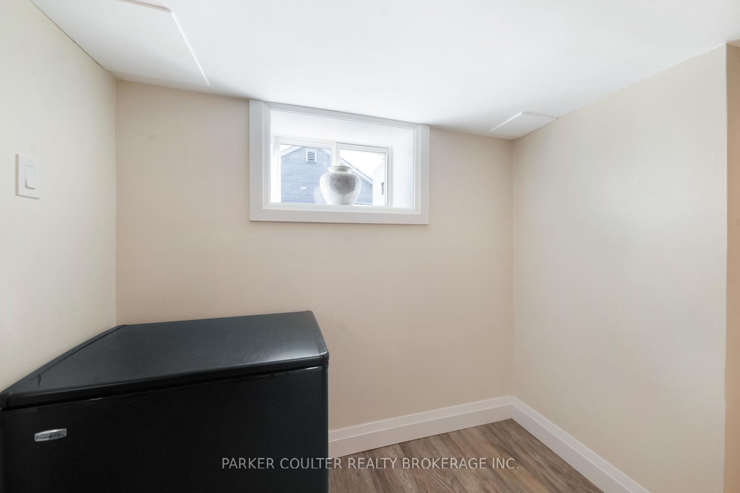 Photo 33 of 45 Bleeker Street, Orillia — HOMEH