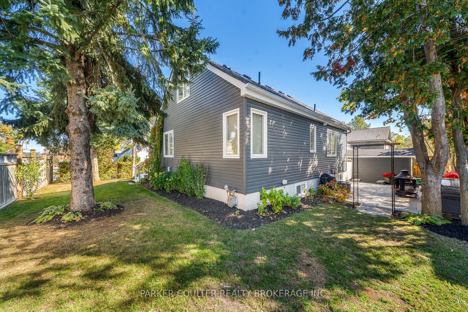 Photo 43 of 45 Bleeker Street, Orillia — HOMEH