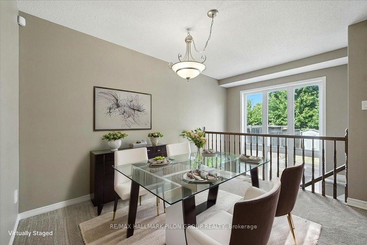 Photo 4 of 141 Ludlowe Street, Ottawa, Fallingbrook/Gardenway South — HOMEH
