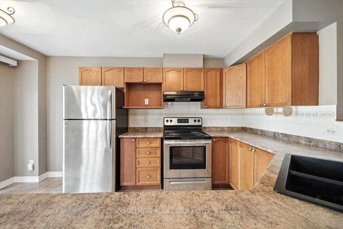 Photo 6 of 141 Ludlowe Street, Ottawa, Fallingbrook/Gardenway South — HOMEH