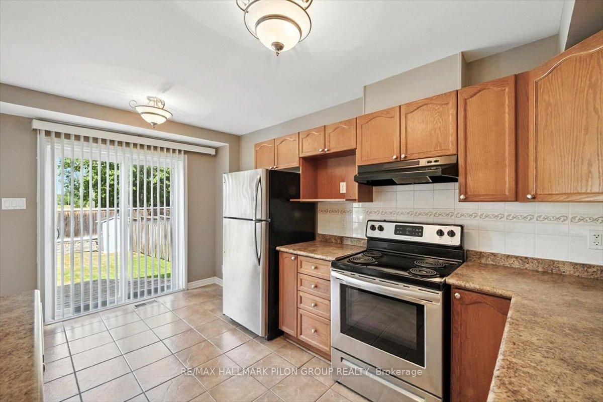 Photo 7 of 141 Ludlowe Street, Ottawa, Fallingbrook/Gardenway South — HOMEH