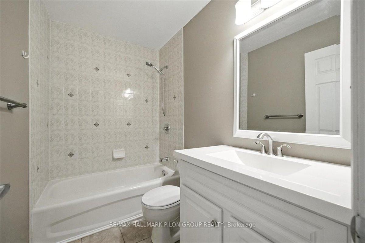 Photo 19 of 141 Ludlowe Street, Ottawa, Fallingbrook/Gardenway South — HOMEH
