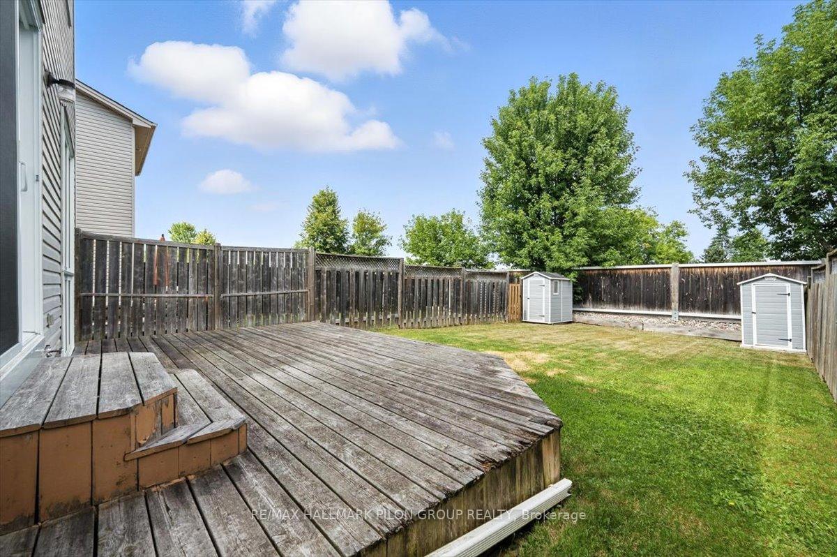 Photo 24 of 141 Ludlowe Street, Ottawa, Fallingbrook/Gardenway South — HOMEH