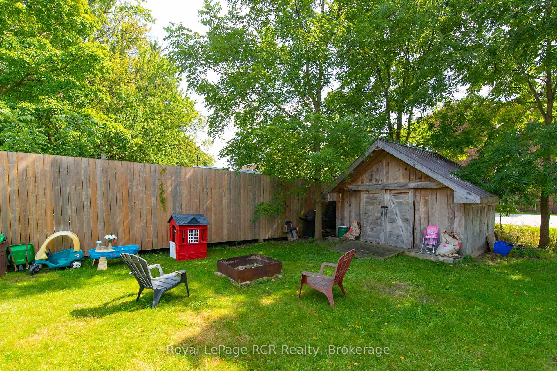Photo 5 of 424 Royal Street E, North Perth, Listowel — HOMEH