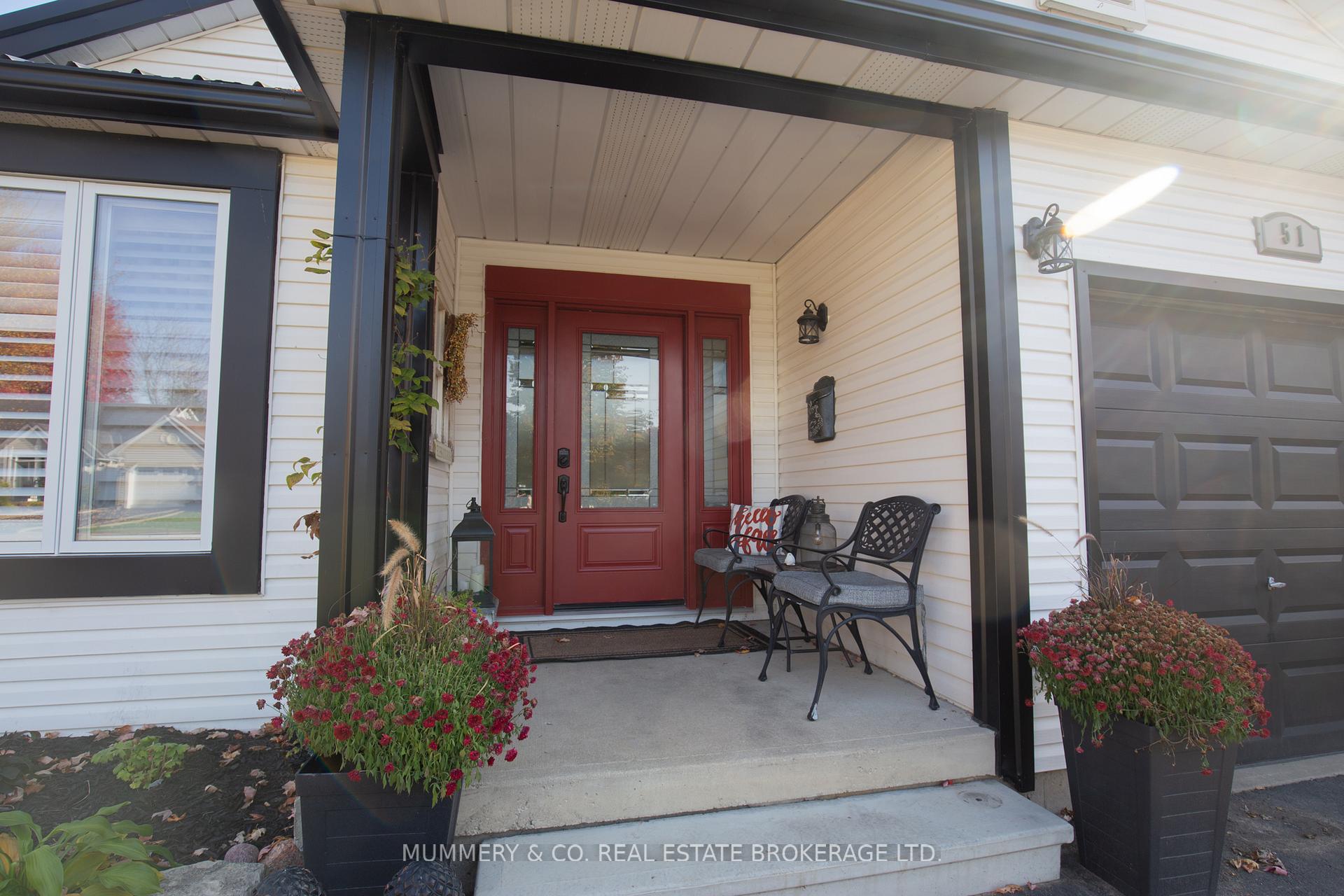 Photo 3 of 51 Leslie Avenue, Norfolk, Port Dover — HOMEH