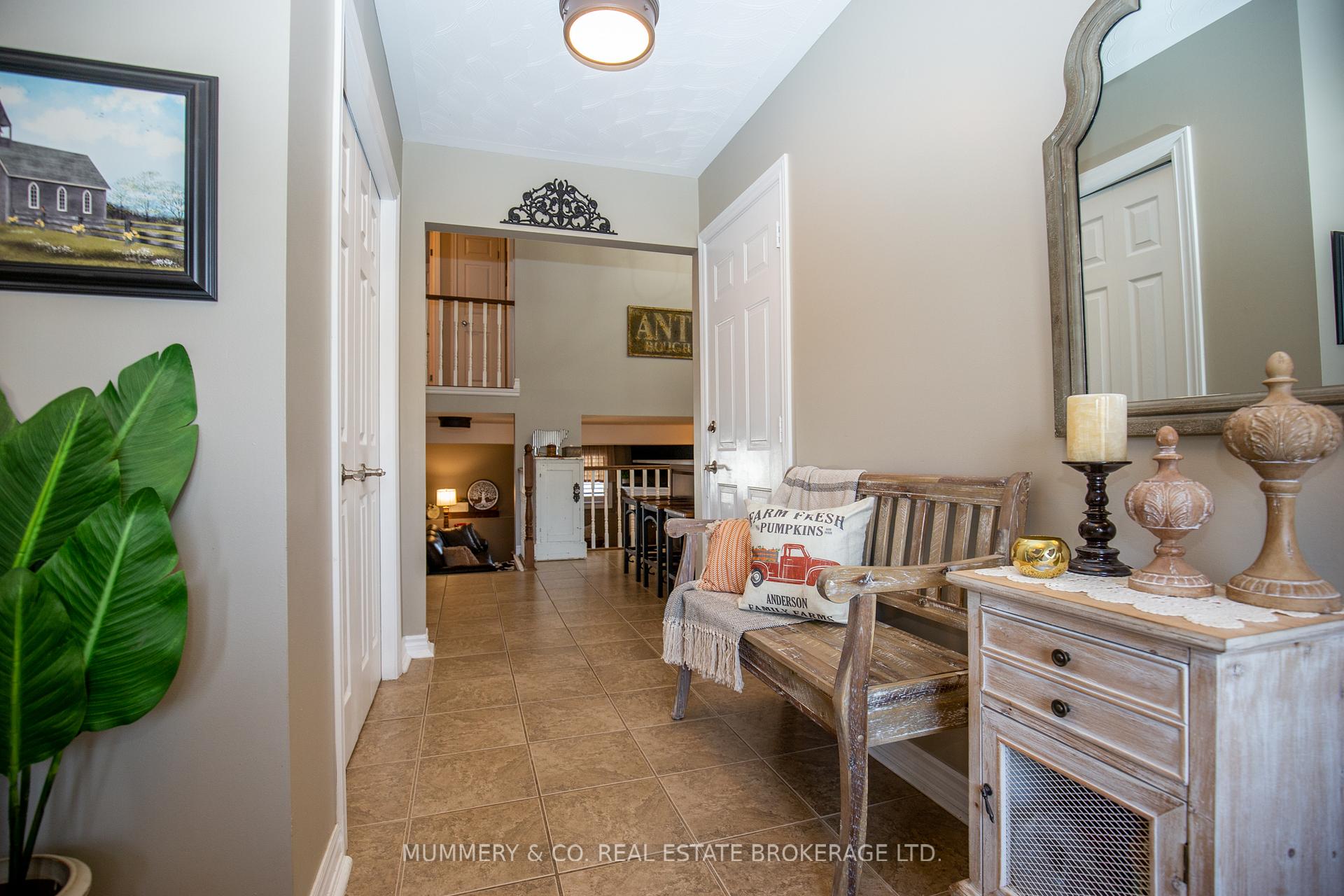 Photo 5 of 51 Leslie Avenue, Norfolk, Port Dover — HOMEH