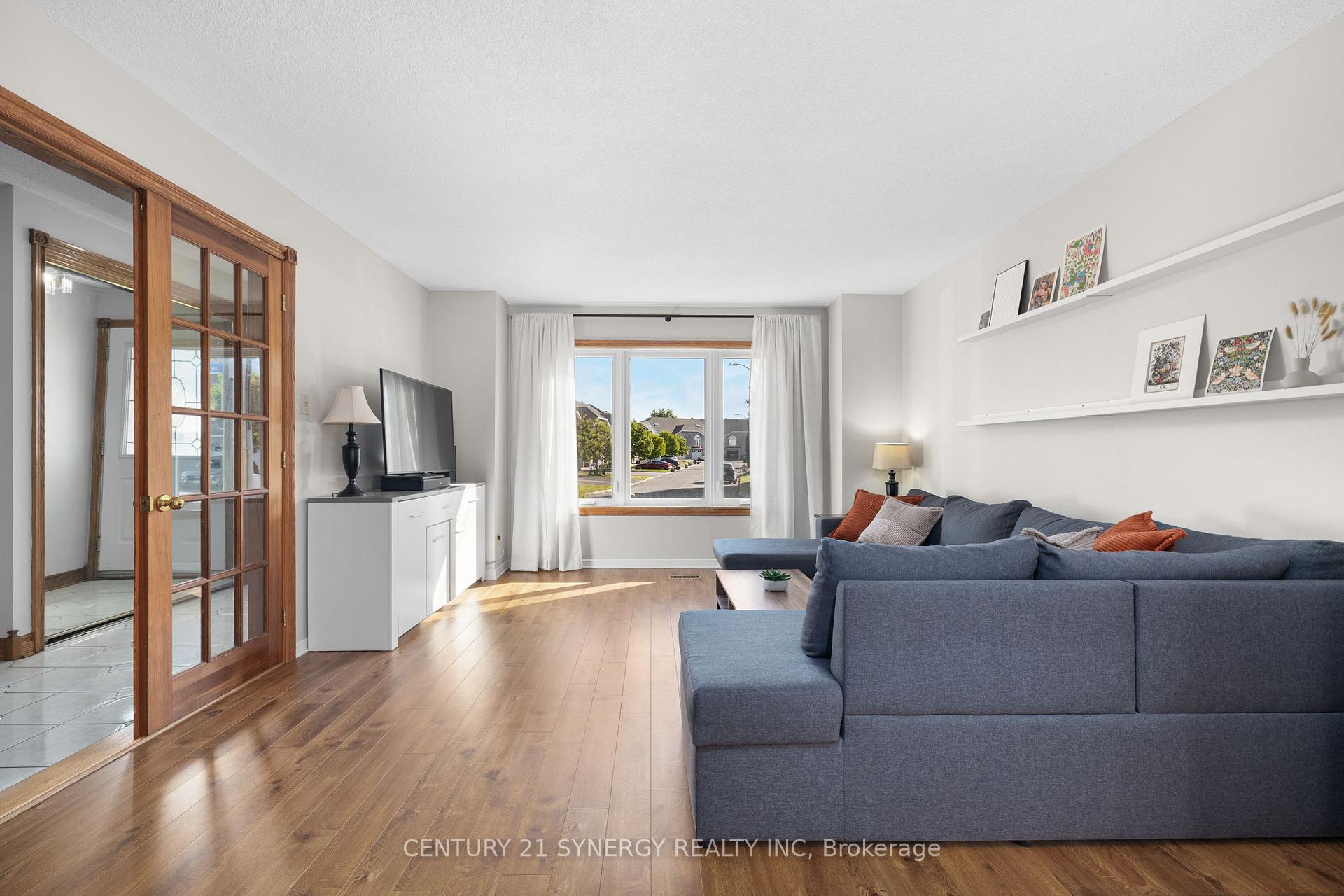 Photo 3 of 2034 Frank Bender Street, Ottawa, Chateauneuf — HOMEH