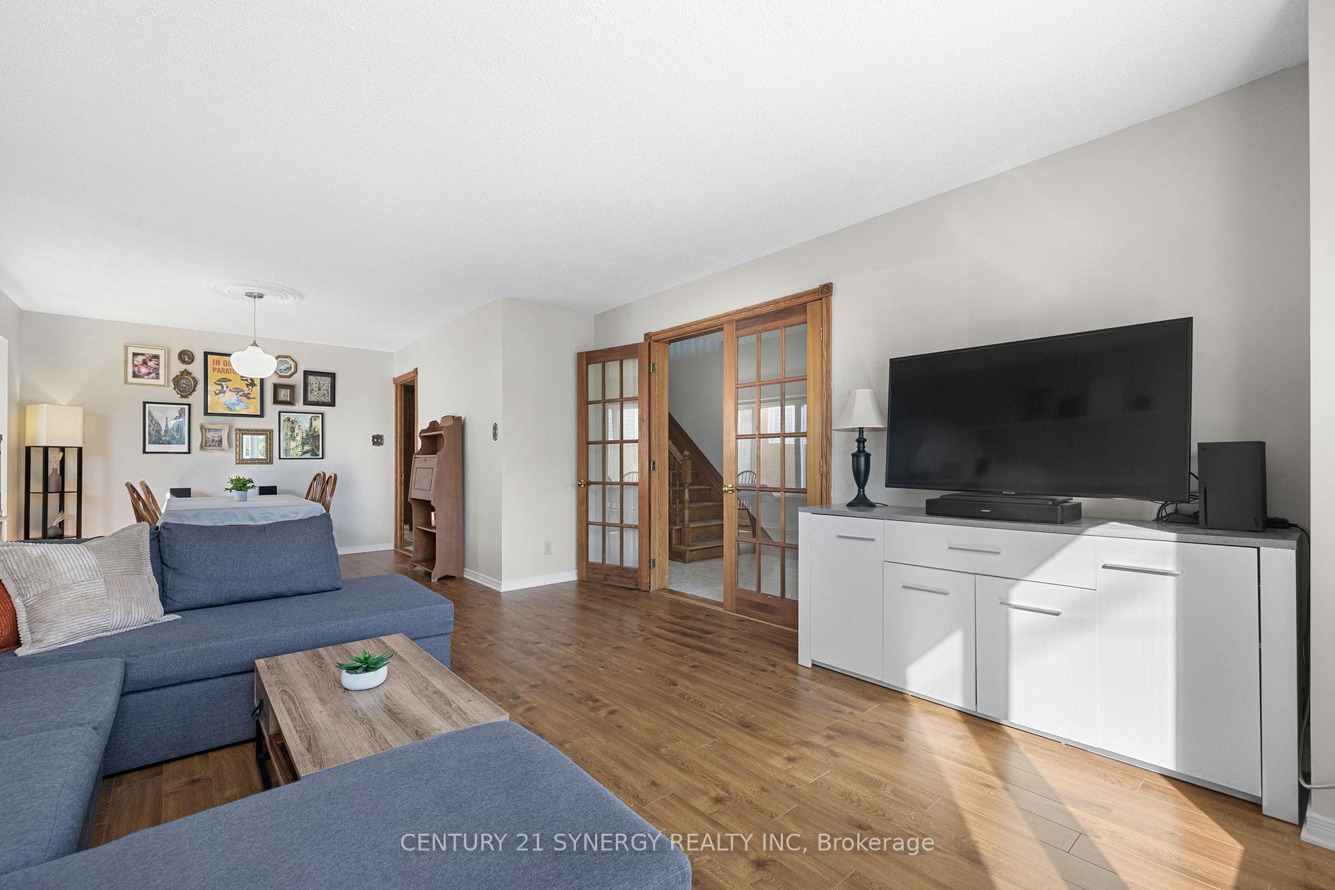 Photo 4 of 2034 Frank Bender Street, Ottawa, Chateauneuf — HOMEH