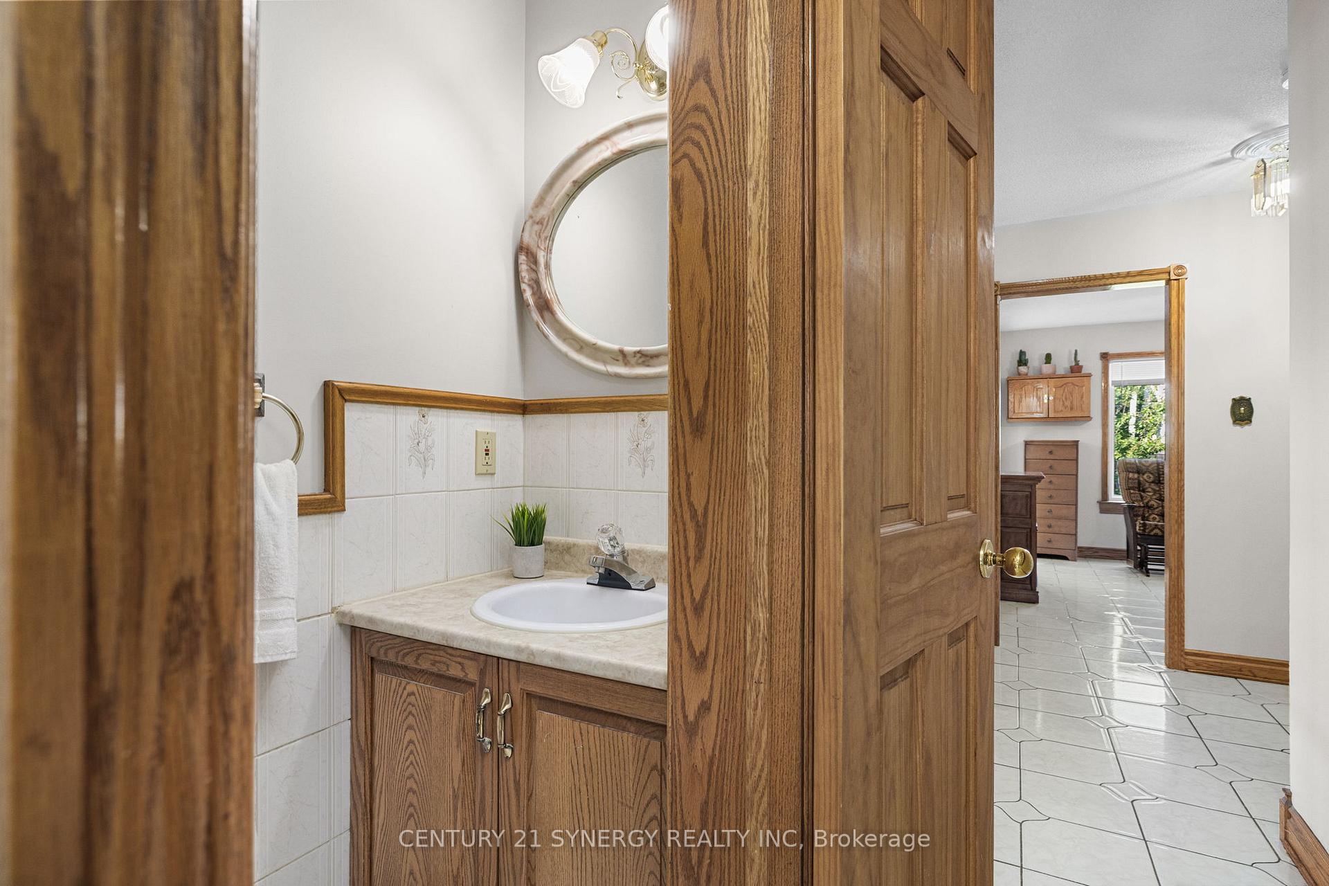Photo 12 of 2034 Frank Bender Street, Ottawa, Chateauneuf — HOMEH