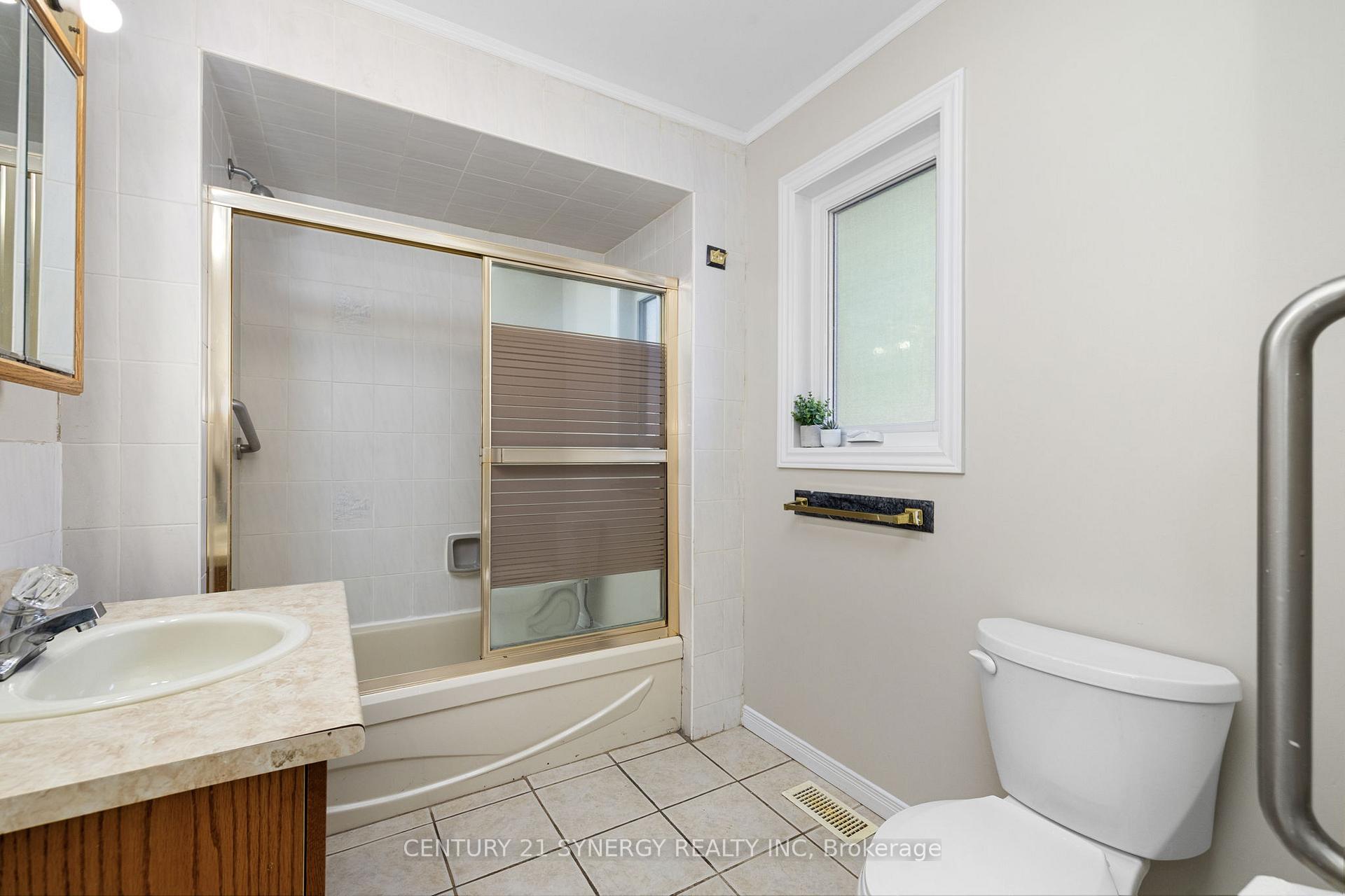 Photo 20 of 2034 Frank Bender Street, Ottawa, Chateauneuf — HOMEH