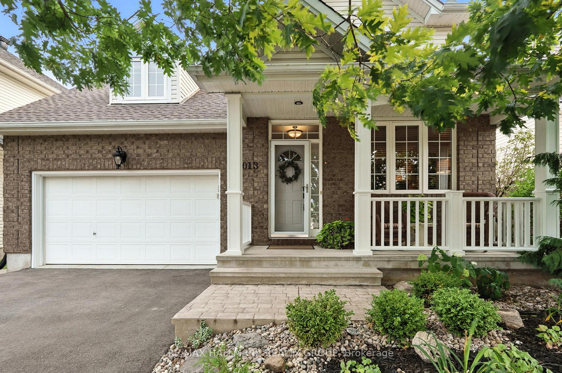 Photo 3 of 2013 Calico Crescent, Ottawa, Notting Hill/Summerside — HOMEH