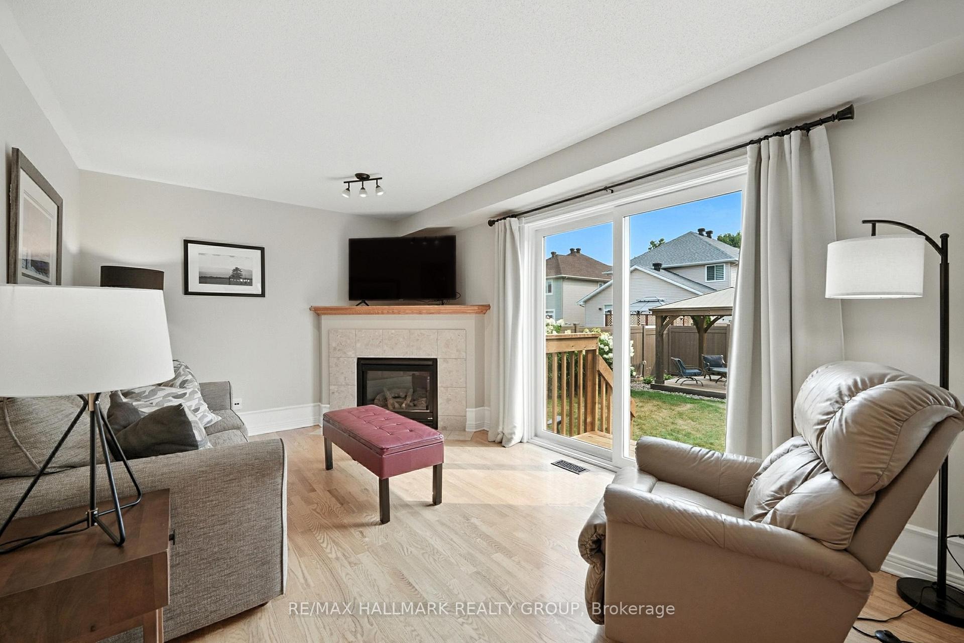 Photo 18 of 2013 Calico Crescent, Ottawa, Notting Hill/Summerside — HOMEH