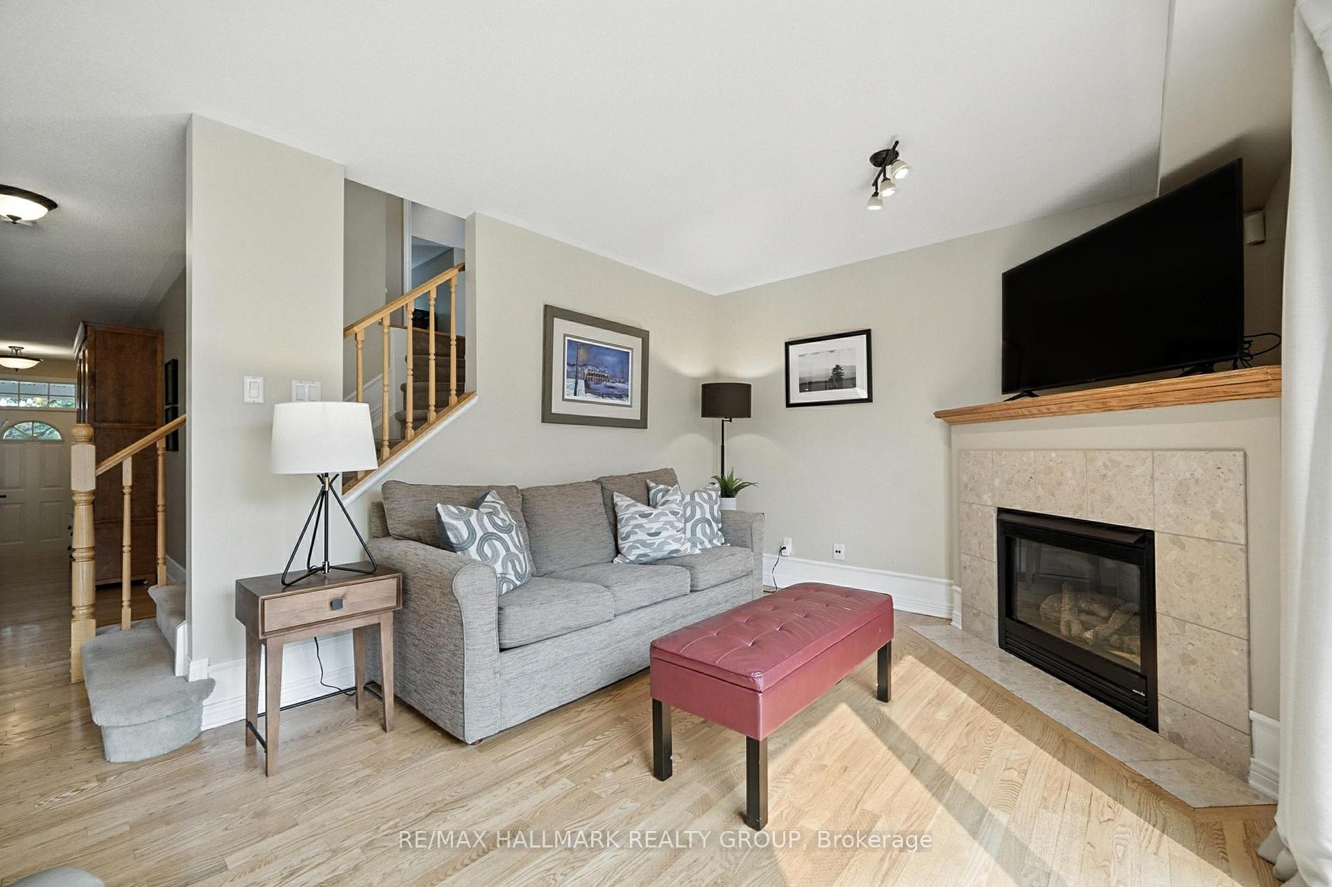 Photo 19 of 2013 Calico Crescent, Ottawa, Notting Hill/Summerside — HOMEH