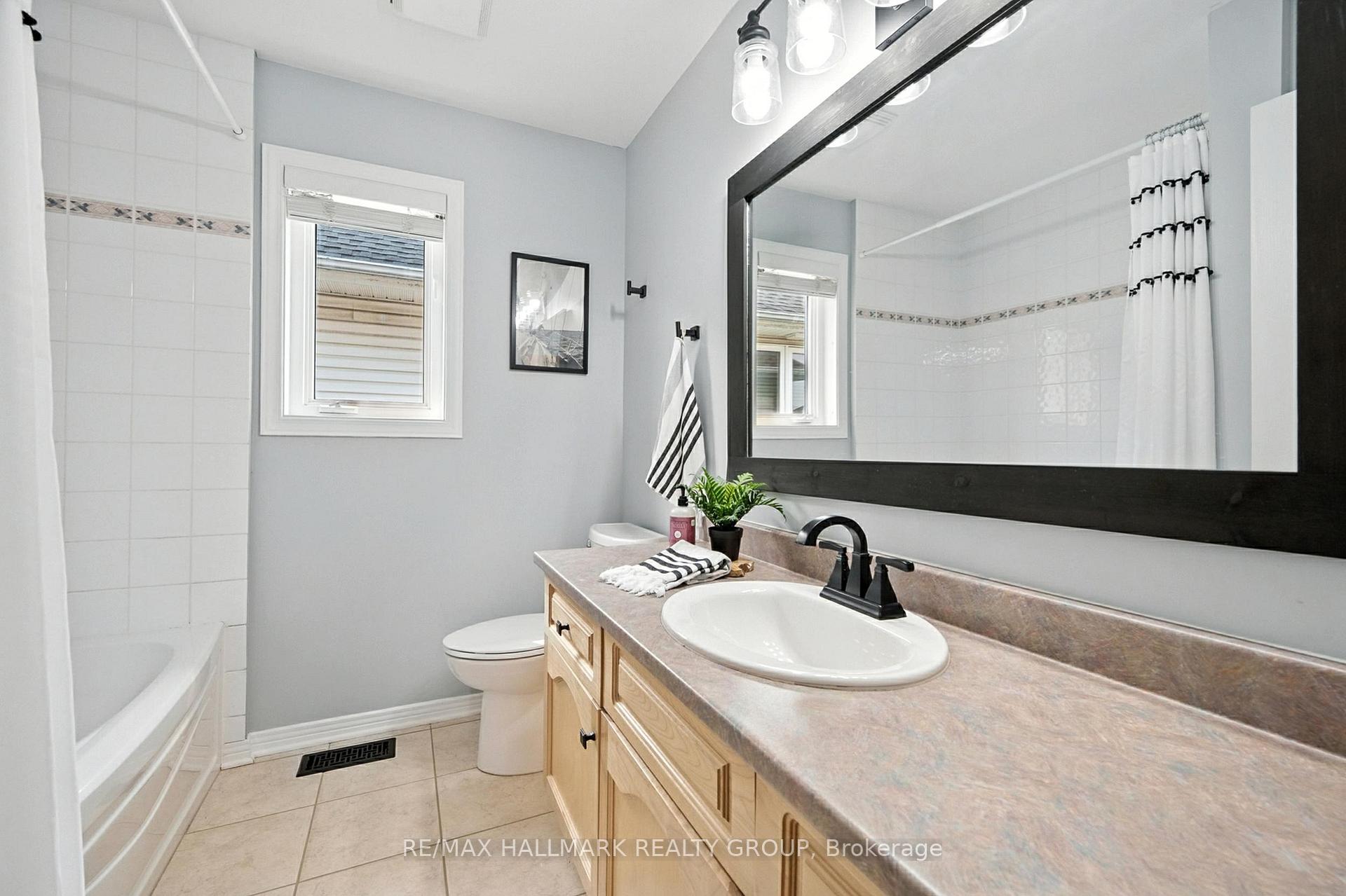 Photo 32 of 2013 Calico Crescent, Ottawa, Notting Hill/Summerside — HOMEH